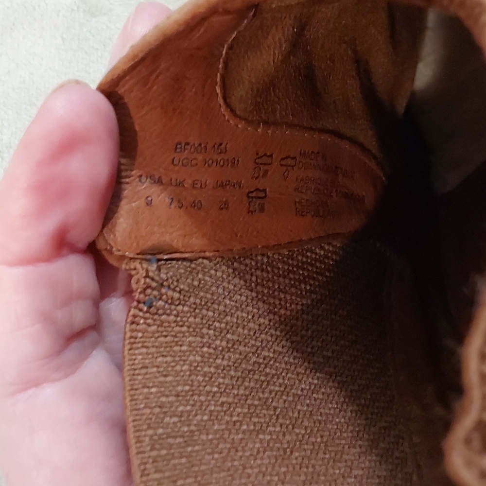 UGG Cobie II Chelsea boots in brown leather Womens Size 9 - Picture 9 of 10